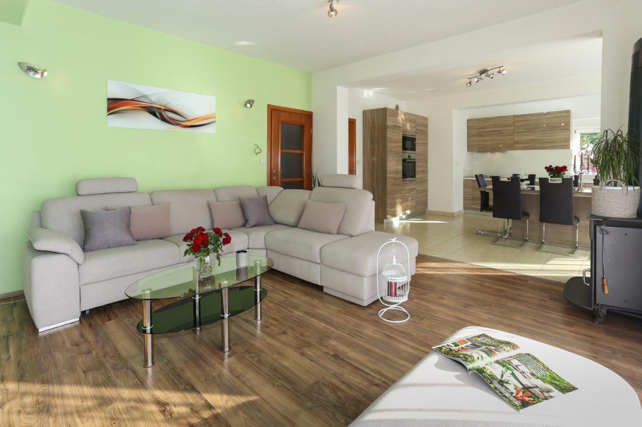 Green Paradise Estate Триль Экстерьер фото